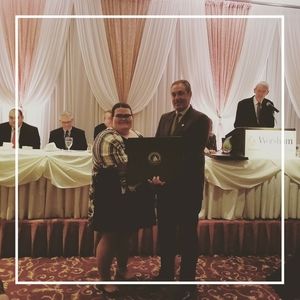 Meet your Posher, Carly